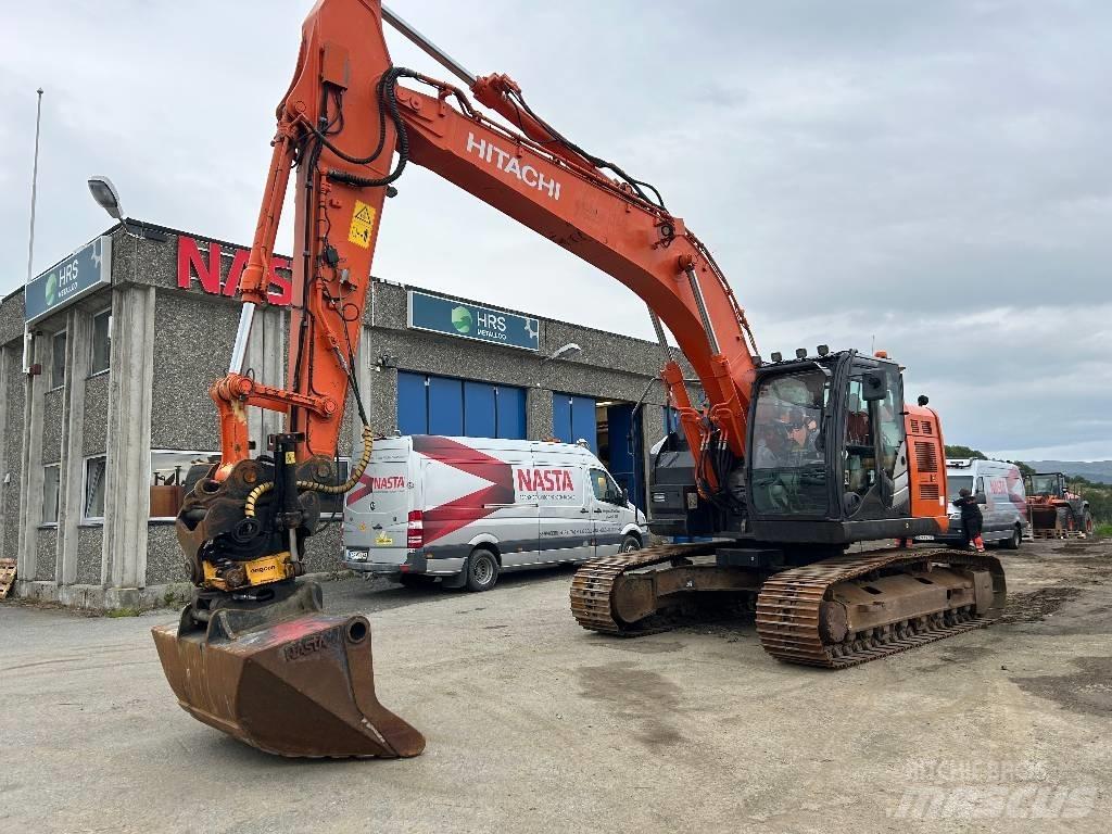 Hitachi ZX225USLC-5 Верижен екскаватор