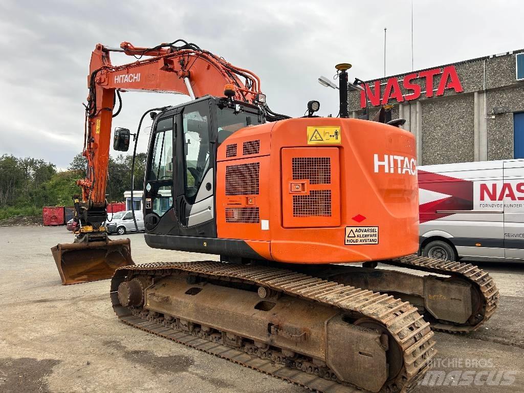Hitachi ZX225USLC-5 Верижен екскаватор