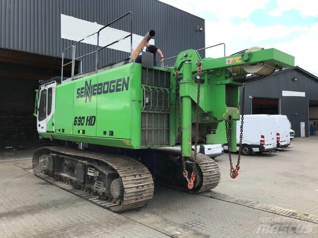 Sennebogen 690 Верижни кранове
