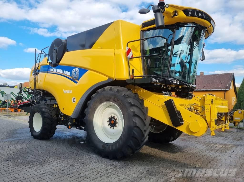 New Holland CX 8.70 Комбайни