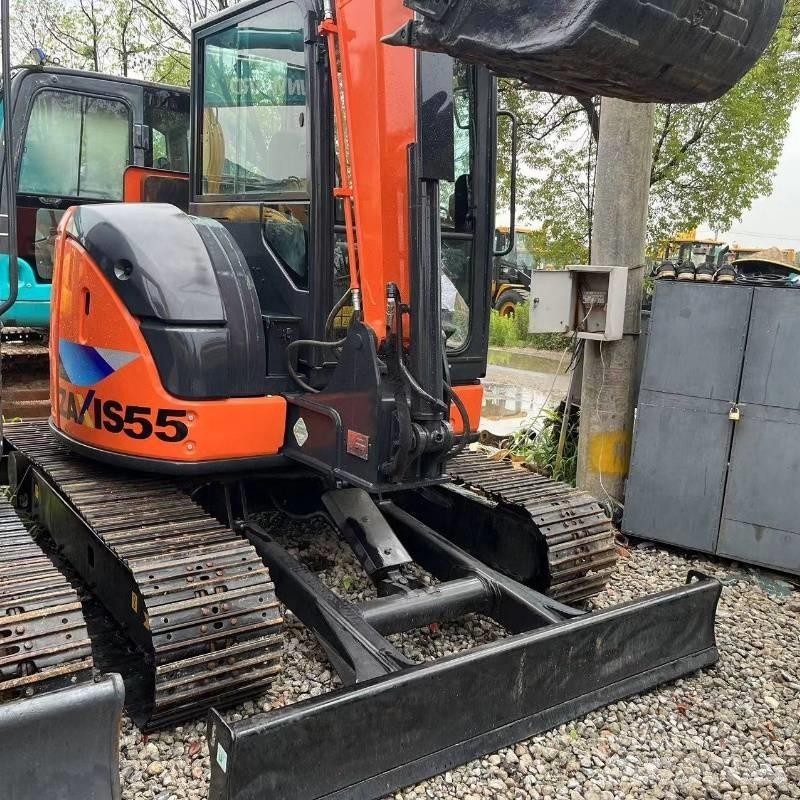 Hitachi ZX 55 Мини екскаватори < 7 т