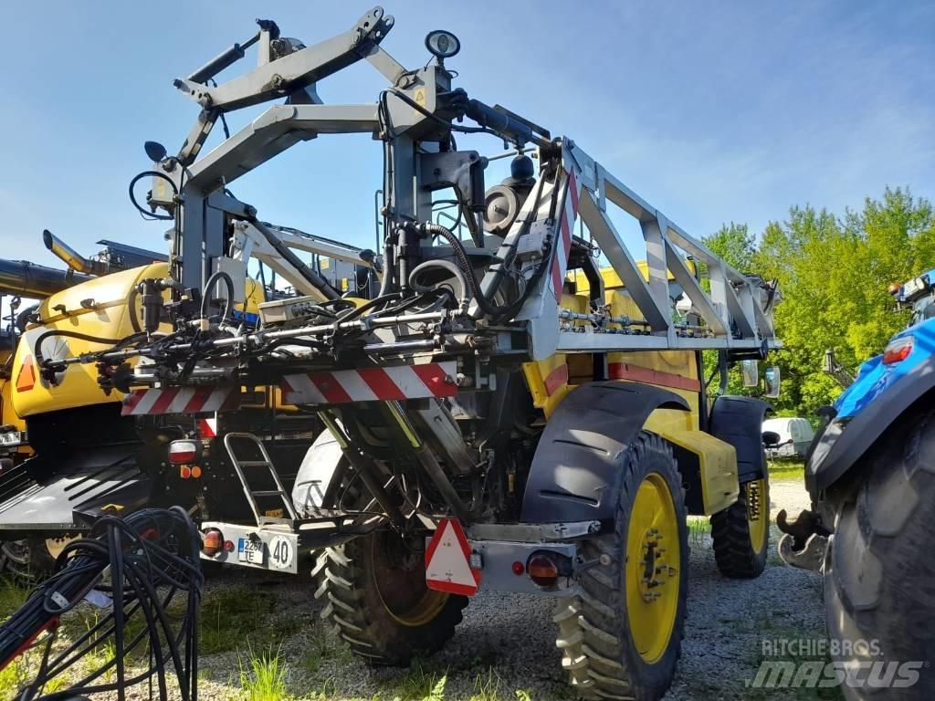 Artec F40 Самоходни пръскачки
