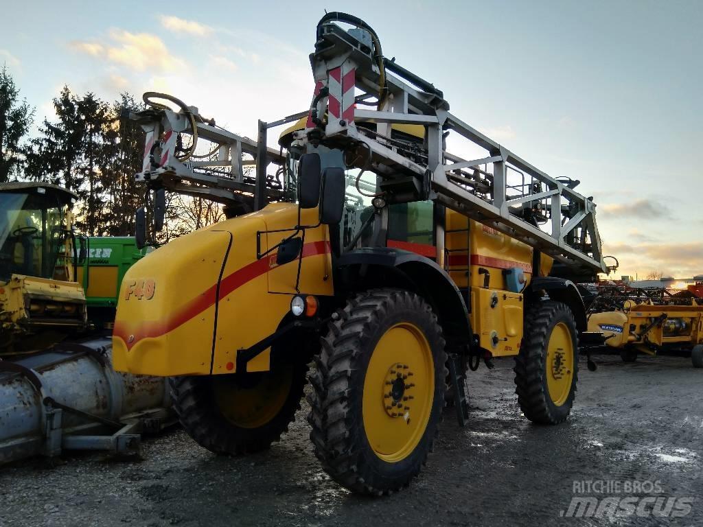 Artec F40 Самоходни пръскачки
