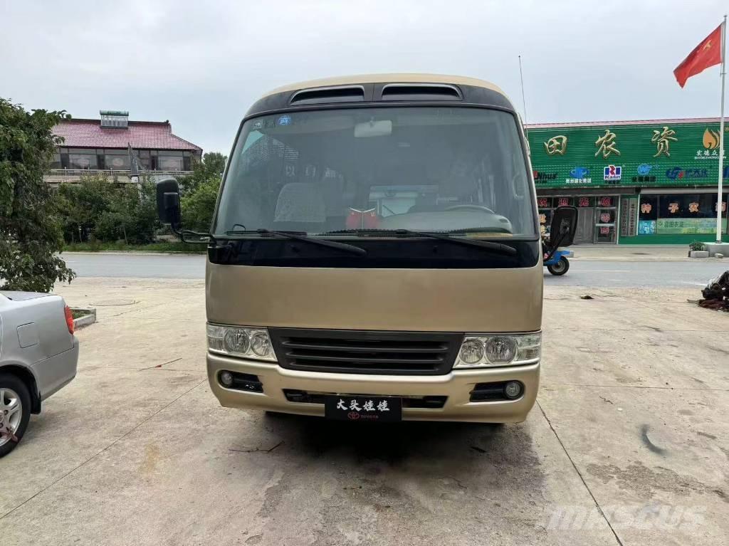 Toyota Coaster Bus Мини бусове