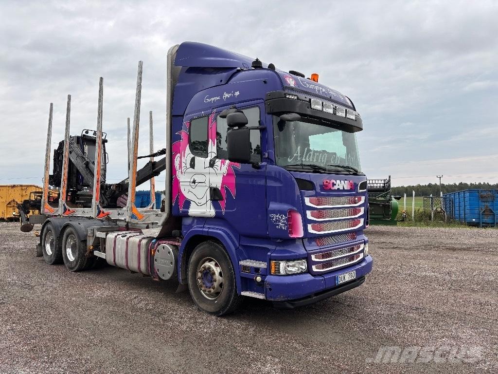 Scania 560. 6x4 За превоз на дървени трупи