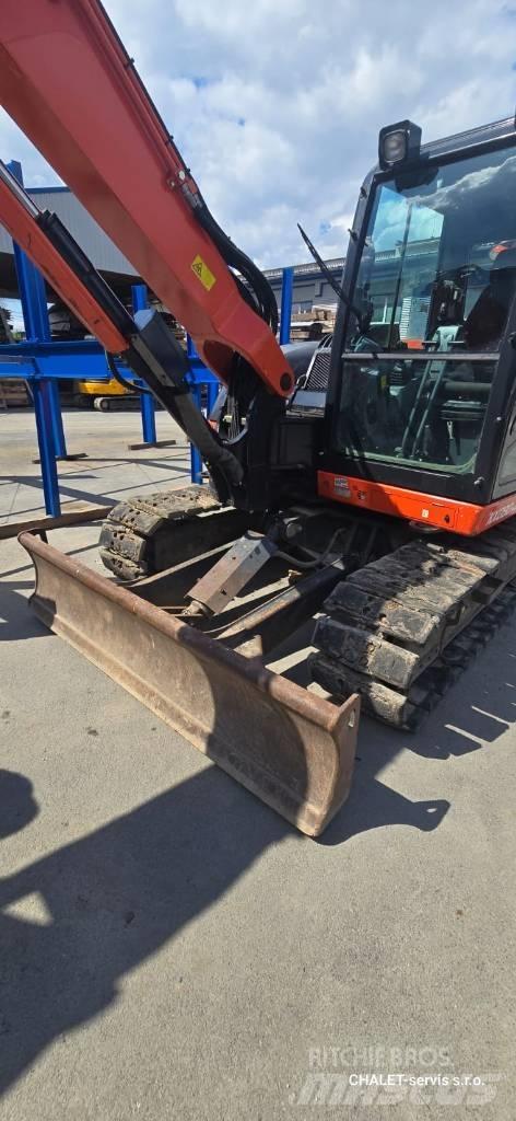 Kubota KX 80-4 Средни екскаватори 7т - 12т