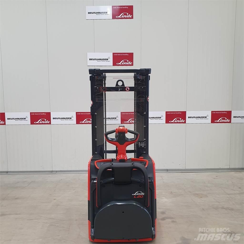 Linde L20APi Колички високоповдигачи с теглич