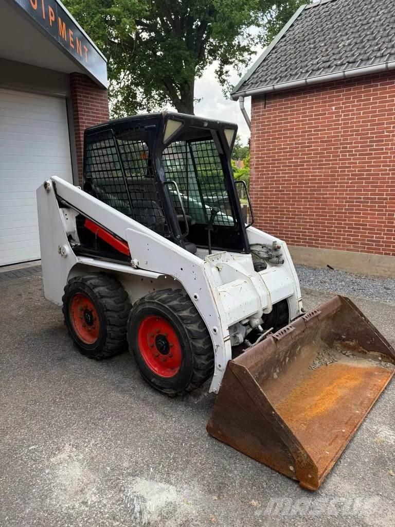 Bobcat S130 Мини товарачи
