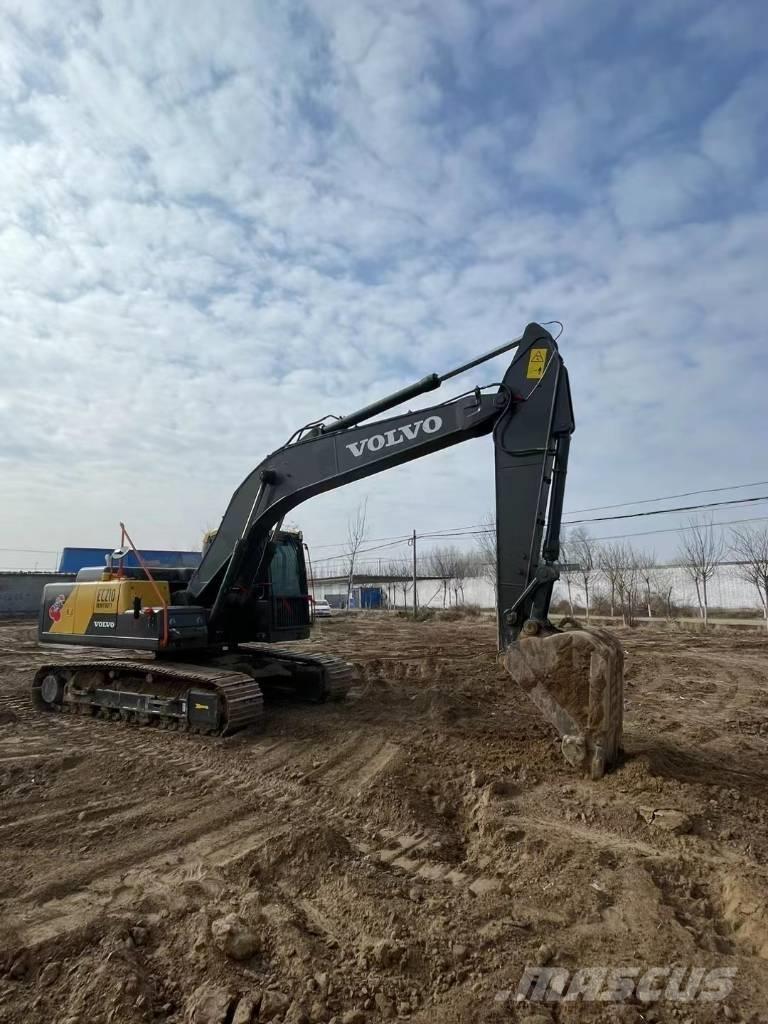 Volvo EC210D Верижен екскаватор