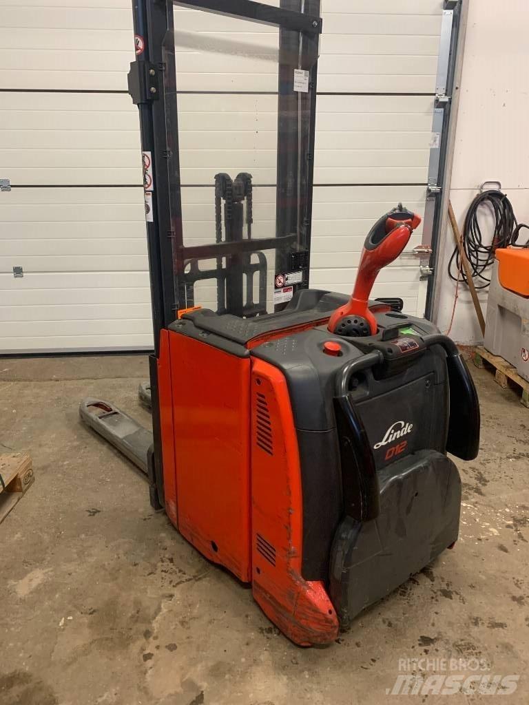 Linde D 12AP Самоходни товарачи