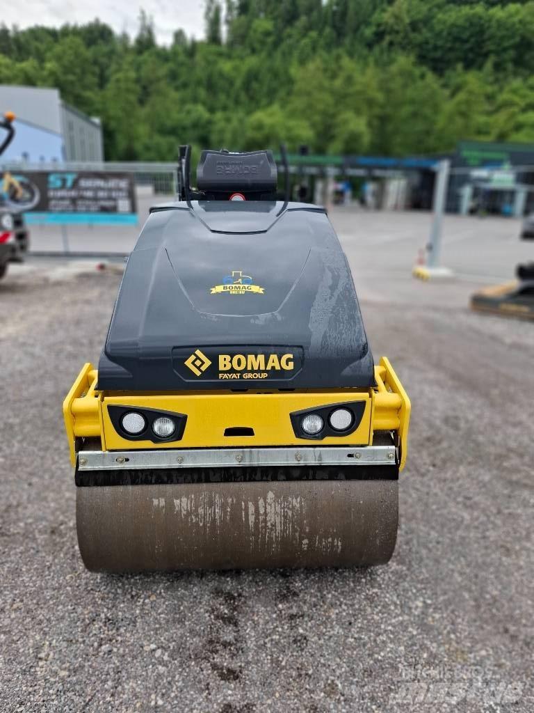 Bomag BW 120 AD-5 Двойни барабанни ролки
