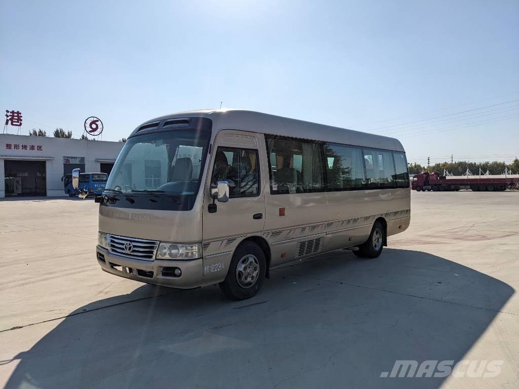 Toyota Coaster Bus Мини бусове