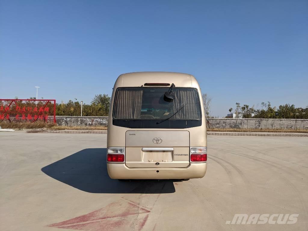 Toyota Coaster Bus Мини бусове