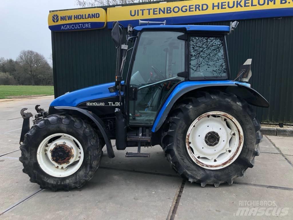 New Holland TL 90 Трактори