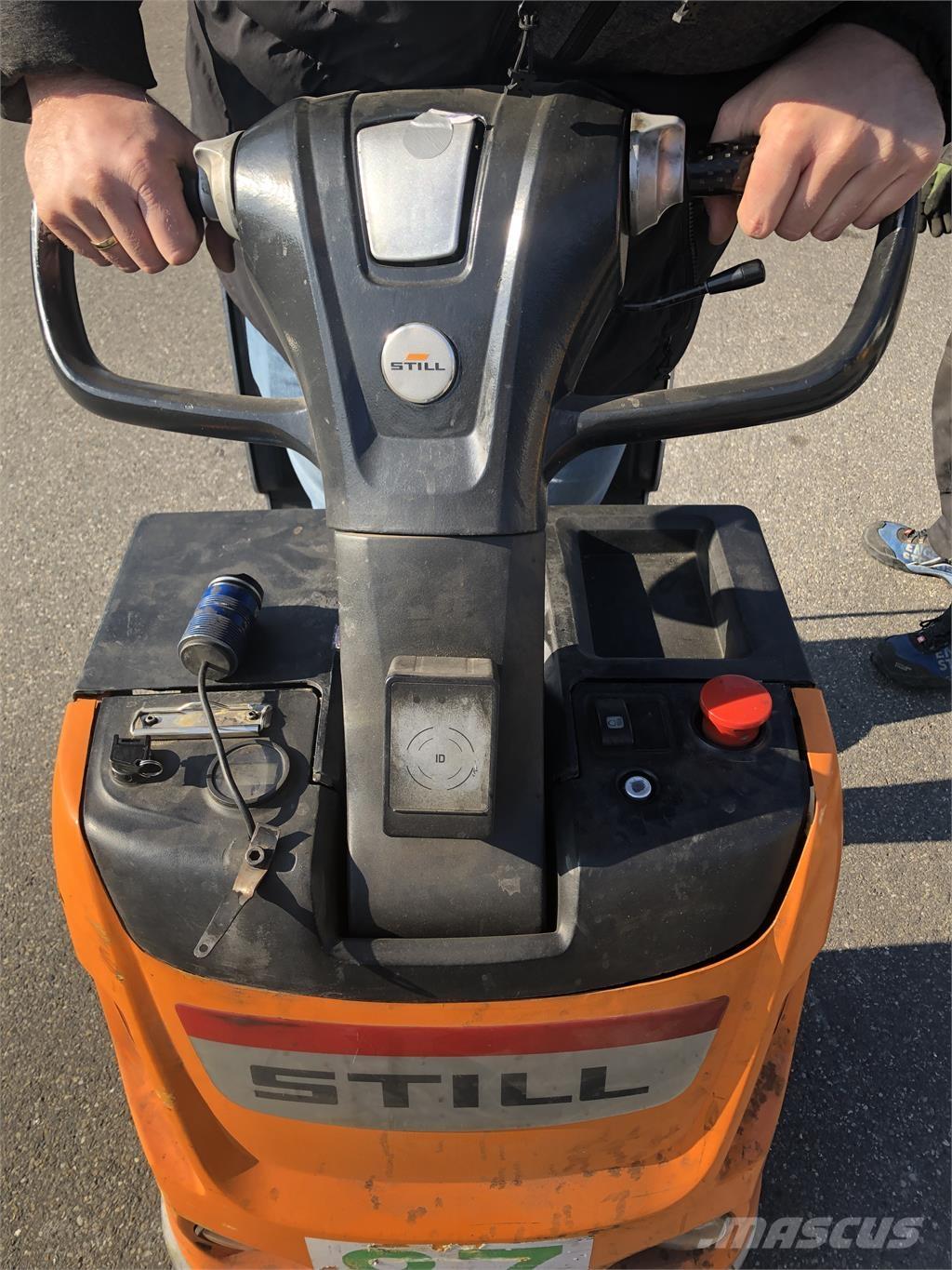 Still LTX20 Валачещи камиони