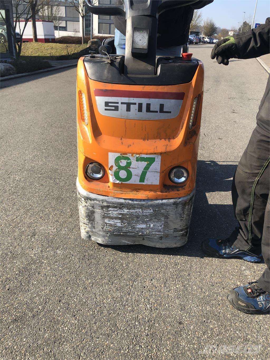 Still LTX20 Валачещи камиони