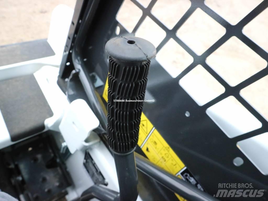 Bobcat S 70 Мини товарачи
