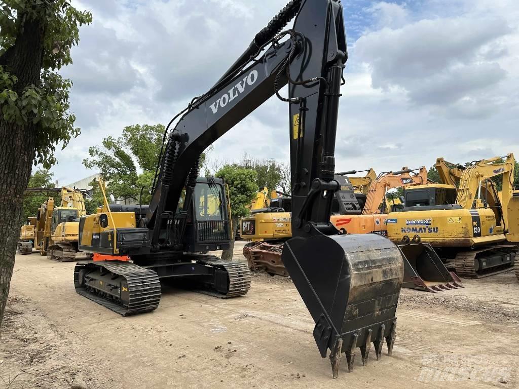 Volvo EC210D Верижен екскаватор