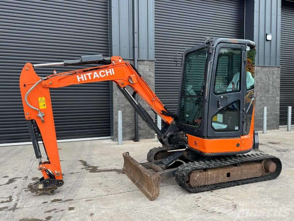 Hitachi ZX 33 U-5 A Мини екскаватори < 7 т