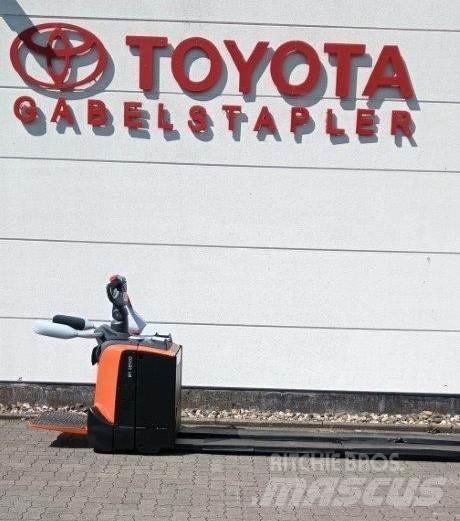 Toyota LPE 250 Нископовдигач