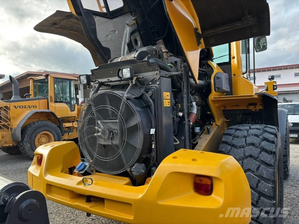 Volvo Radlader L90H Колесни товарачи