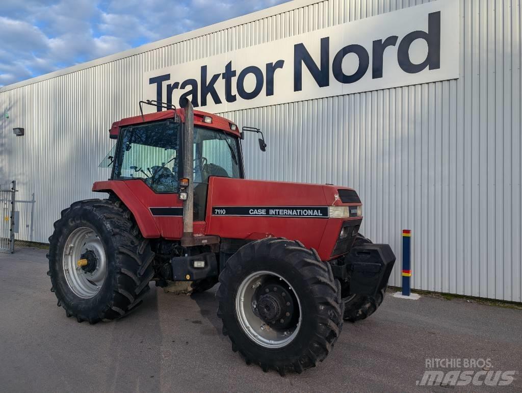 Case IH Magnum 7110 Трактори