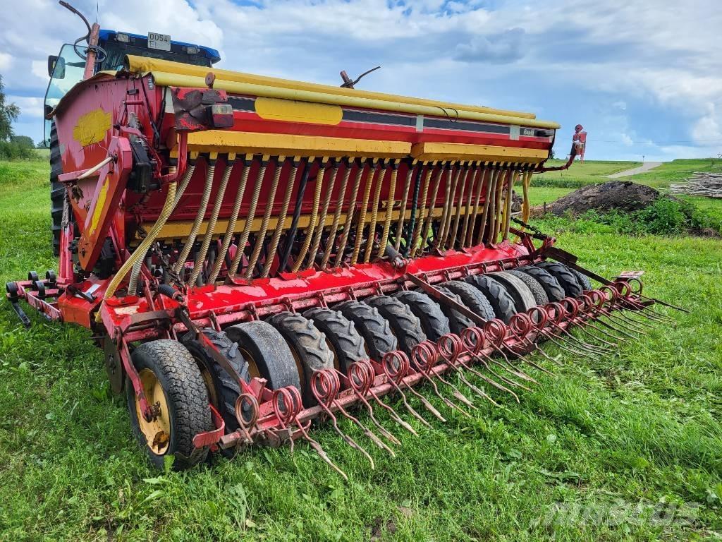 Väderstad Rapid400C Редосеялки