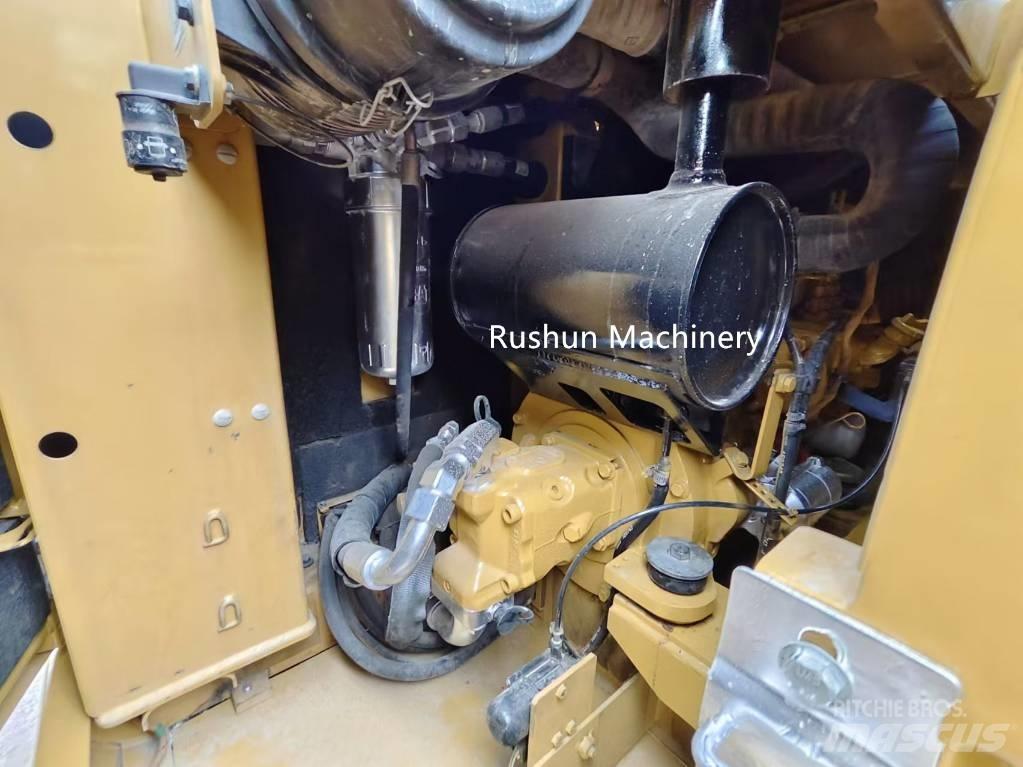 CAT 305.5E2 Мини екскаватори < 7 т
