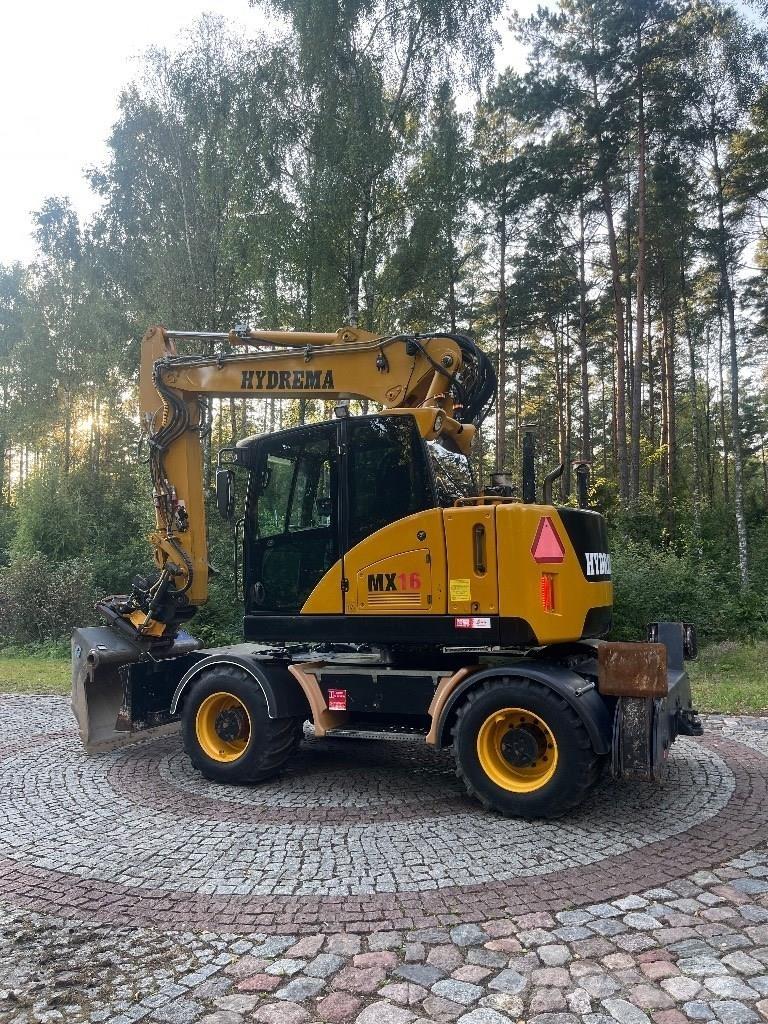 Hydrema MX 16 Колесни екскаватори