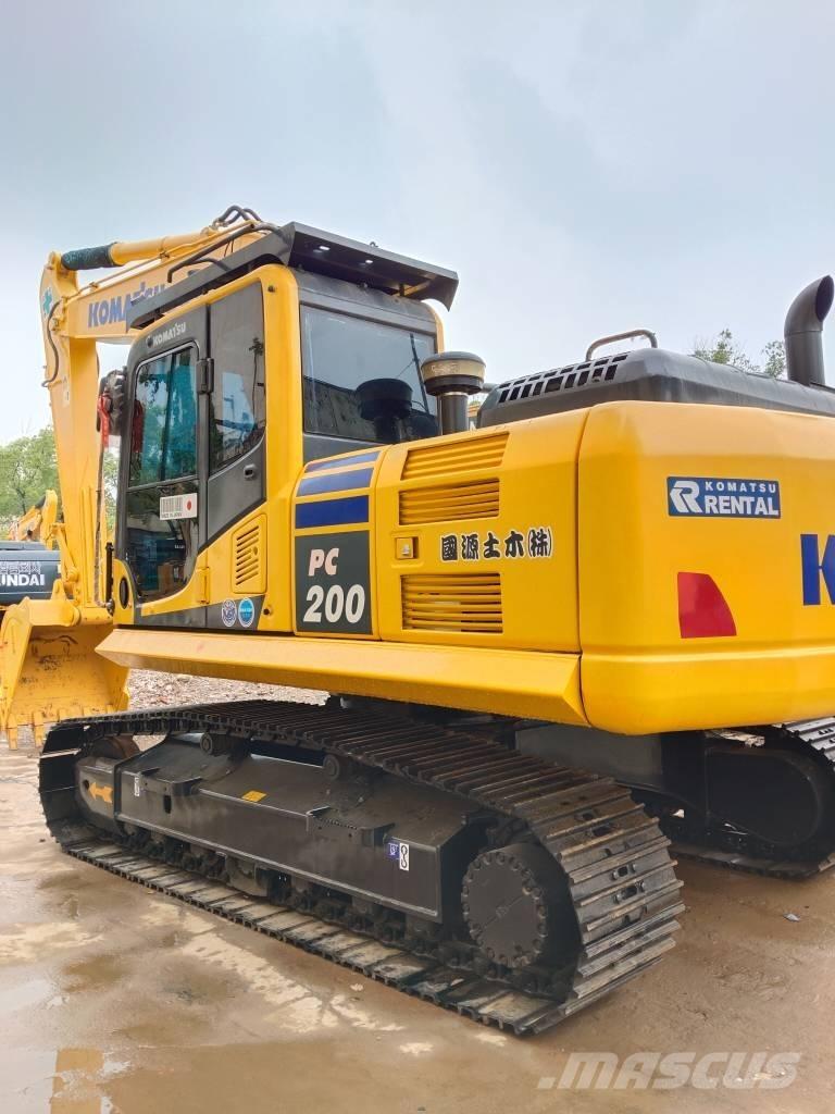 Komatsu PC 200-8 Верижен екскаватор