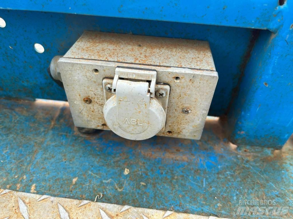 Genie GS 3369 DC Ножични работни платформи