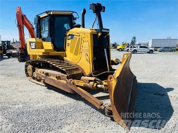 CAT D7E Верижни булдозери
