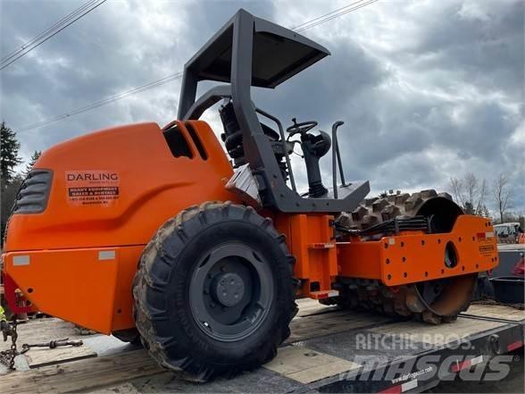 Hamm 3307P Еднобарабанни ролки
