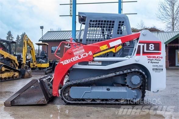 Takeuchi TL8 Мини товарачи
