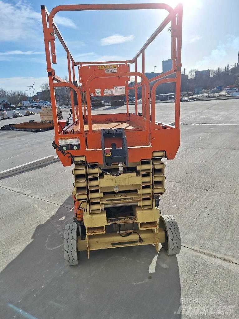 JLG 3246 ES Ножични работни платформи