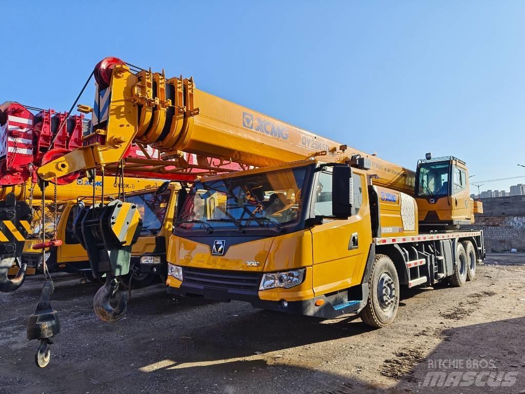XCMG XCT 25 Всъдеходни кранове