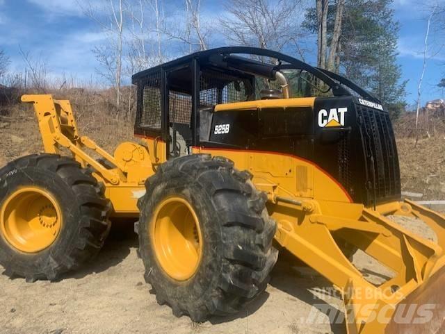 CAT 525B Скидери
