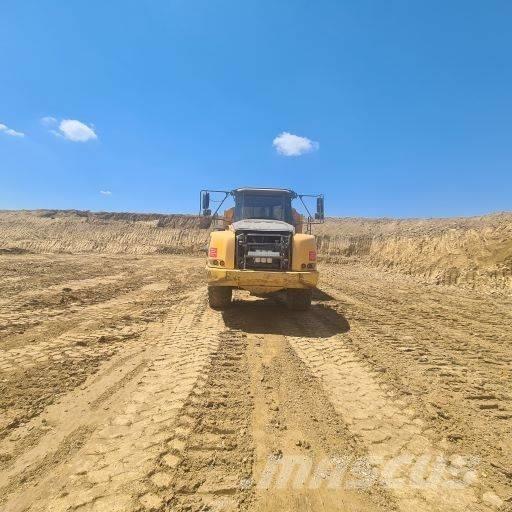 Volvo A 30 E Странични самосвали