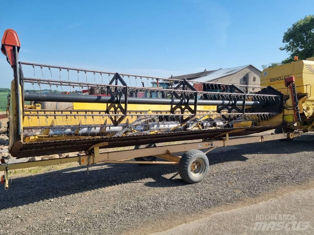 New Holland TX 68 Комбайни