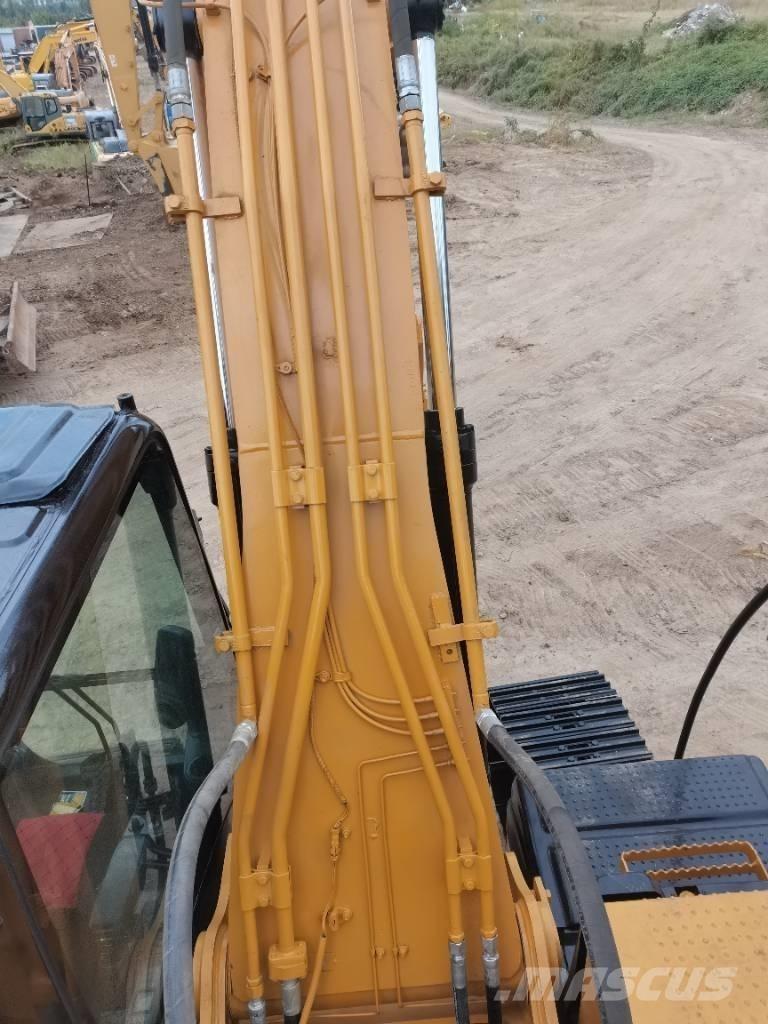 CAT 320 D Верижен екскаватор