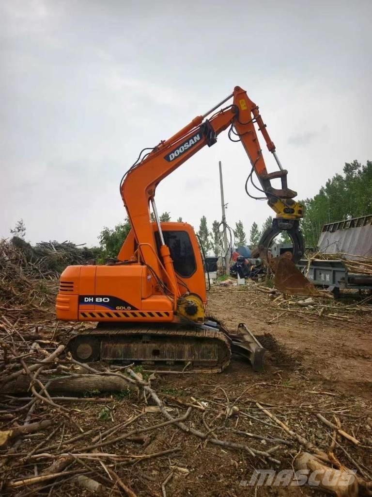 Doosan DH 80 Верижен екскаватор