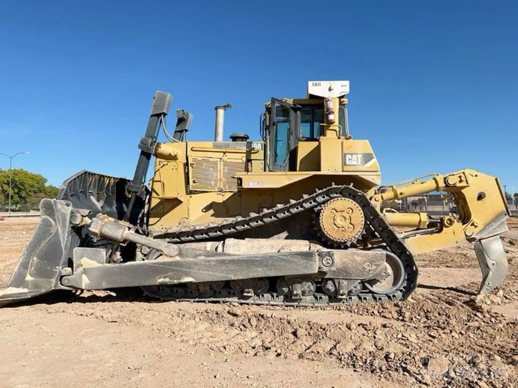 CAT D10R Верижни булдозери
