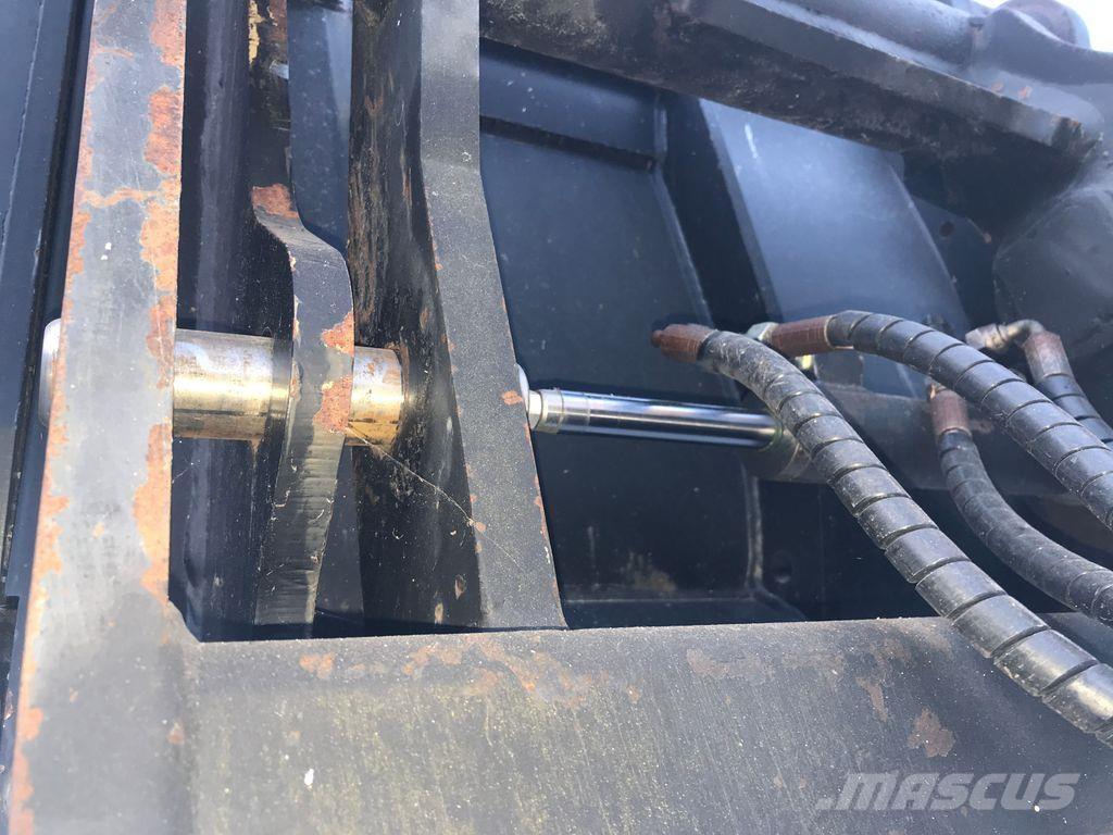 Dieci SAMSON 60.9 Телескопични товарачи за селското стопанство