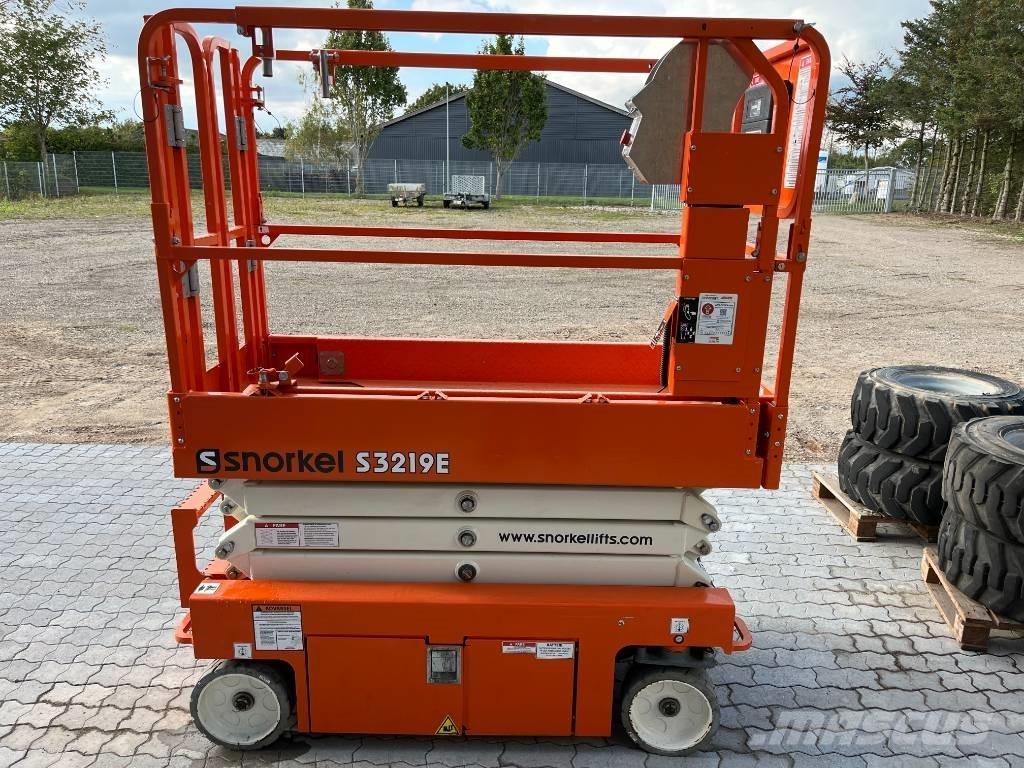 Snorkel S 3219 E Ножични работни платформи