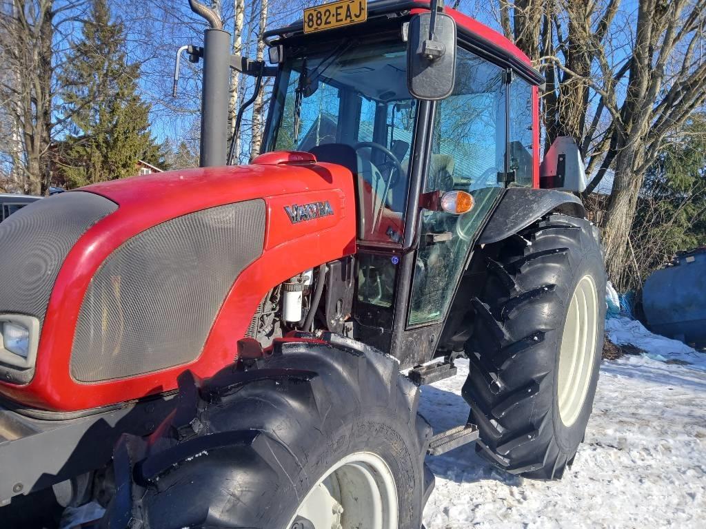 Valtra A 72 Трактори
