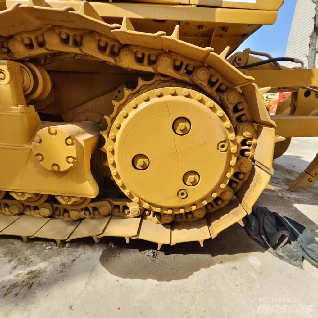 CAT D 7 G Верижни булдозери
