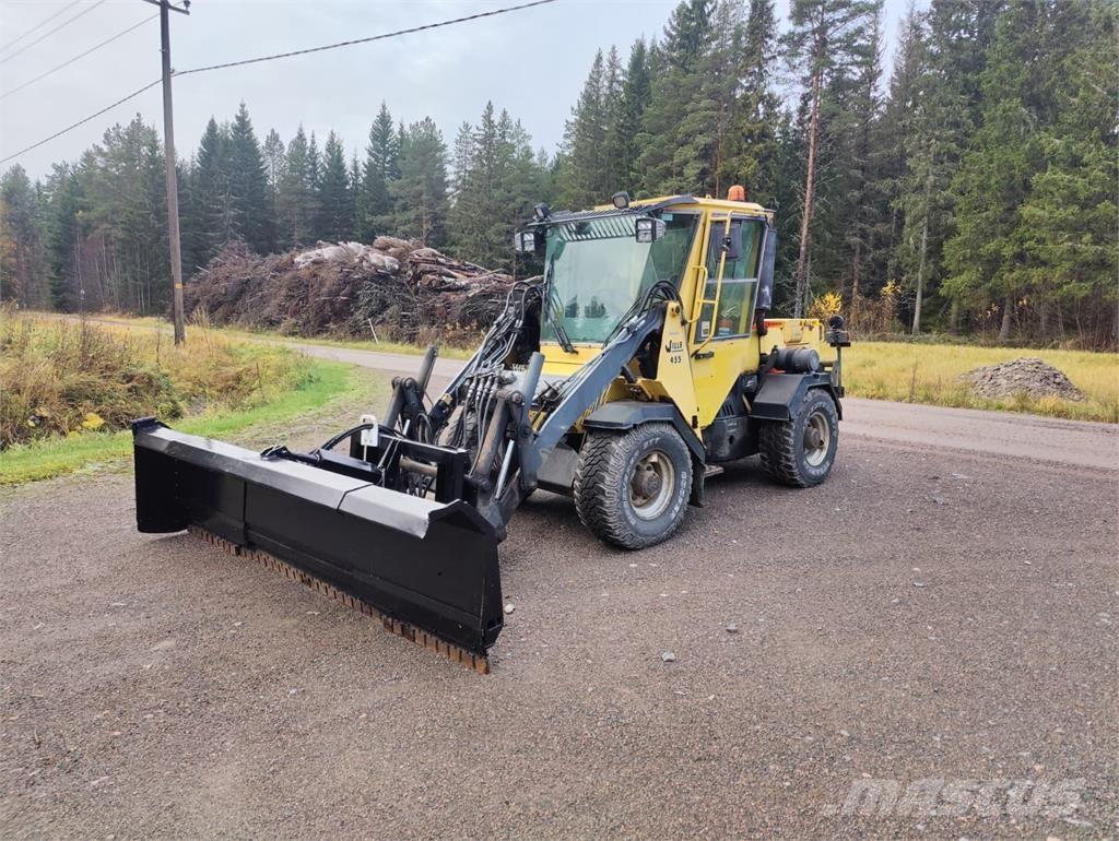 Wille 355 Комунални съоражения