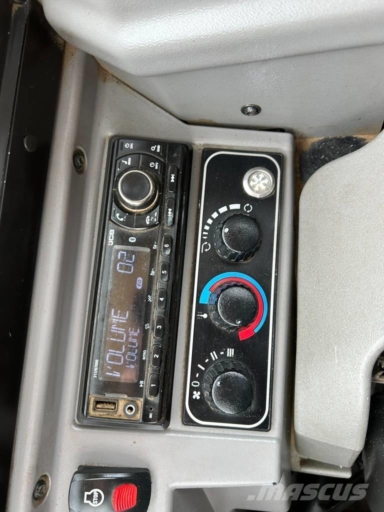 JCB 85 Z-2 Средни екскаватори 7т - 12т