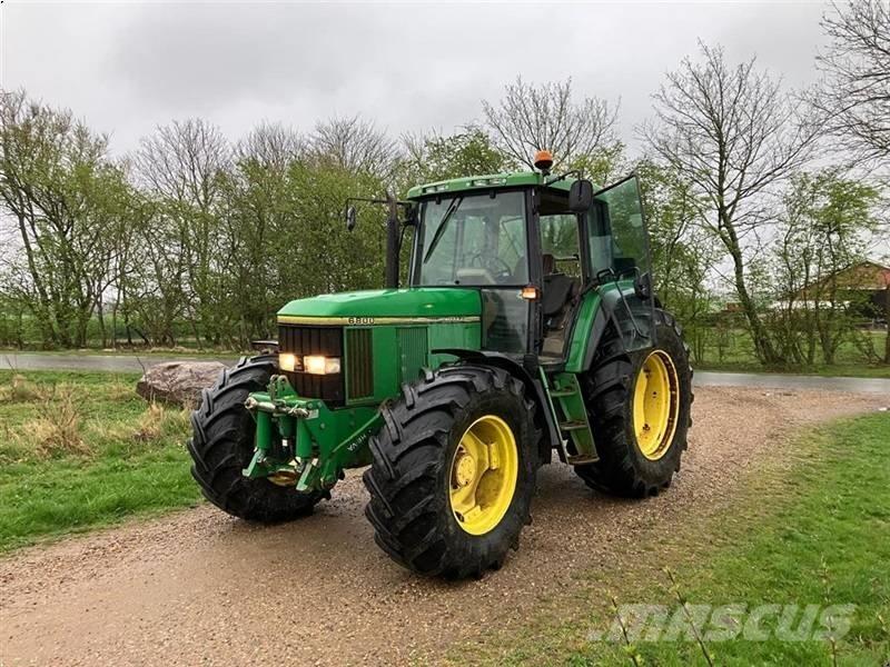 John Deere 6800 Трактори