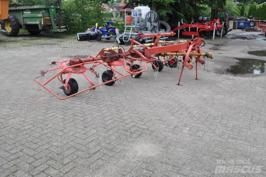 Lely Lotus 675 Гребла и сенообръщачки